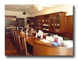 コーヒーサロンPINE様店内